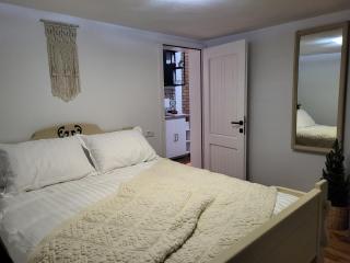 Refugiul din Vama - 5