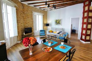 Apartamentos Almada - calle Alfonso - Plaza SAS - Saragozza - 0