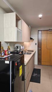 Nesting Lounge One at Santorini Condotel - Manila - 8