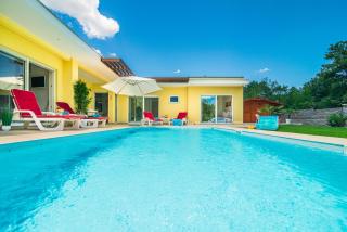 Villa Vita in Central Istria - Ground Floor Villa for 6 People with Heated Pool - Svetvinčenat - 9