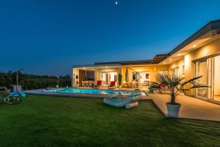 Villa Vita in Central Istria - Ground Floor Villa for 6 People with Heated Pool - Svetvinčenat - 2