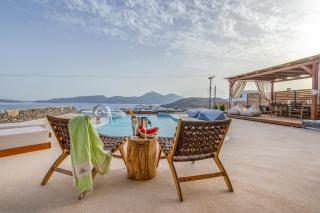 Osmio Luxury Residence - Adamas - 9