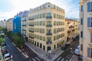 #13 Orange suite AC Wifi Balcony 3mins walk sea front - 1