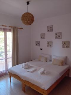 Φiloxenia Apartments - Poros - 6