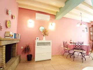 Old Town, Beautiful Garden, Luxurious Home - Città di Rodi - 4