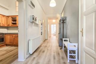 Seventh Sense Apartment - Budapest - 4