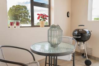 Ruebys Apartment 202 - Dullstroom - 8