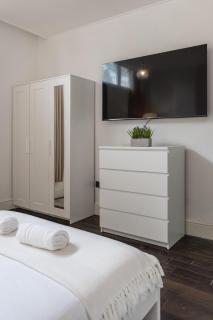 Stylish Apartment by London Eye with a Small Garden - London - 9