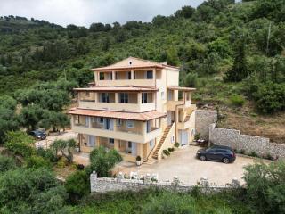 Nefeli's Apartment - Himare - 0