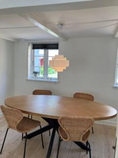 Charmerende byhus midt i Assens - Assens - 7