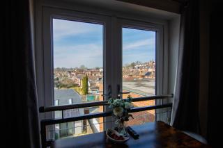 City View Apartment - Salisbury - 5