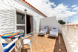 Seaviews from the big balcony, parking and wifi - Costa Calma - 8