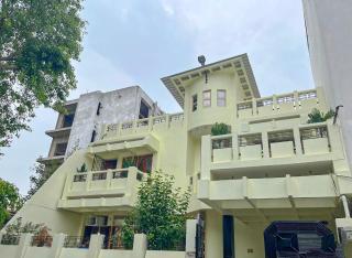 Serene Stays at Varanasi - 5BHK Luxury Villa - 3