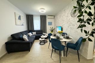 Blue Moon Apartment - 0