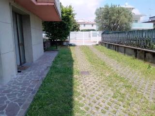HOLIDAY APARTAMENTS - Desenzano del Garda - 2