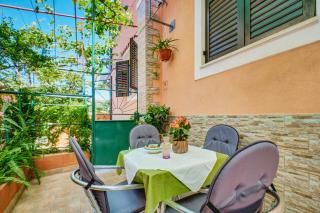 Apartment in Mali Losinj 15007 - 0
