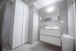 Foa Blue Studio - Mamaia - 1