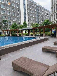 Unit 2X Cluster 5 81 Newport Blvd by Rechelle Nunag - Manila - 8