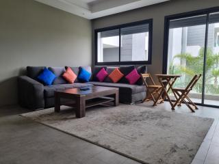 Bel appartement à Harhoura - Oulad Kerroum - 9