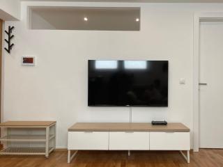 1,5-Zimmer, Top ausgestattet, 4 Pers, Souterrain, Self Check-in, Parkplatz, Netflix & Amazon Prime - 6