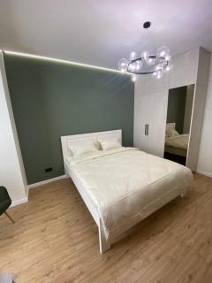 Relax apartment стильні апартаменти біля озера авторський ремонт - Rivne - 0