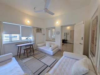 Fouzdar House by LuxUnlock Private Villas - Ahmedabad - 3