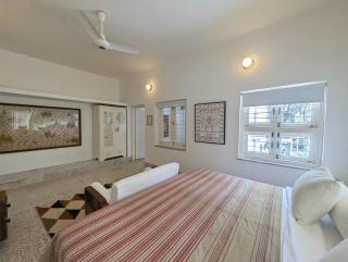 Fouzdar House by LuxUnlock Private Villas - 1