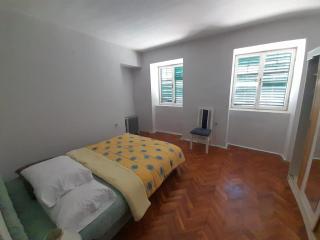 Beach edge 4-Bed House in Muo Kotor - Kotor - 4