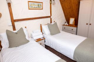 Ivy Cottage - Pyle - 2