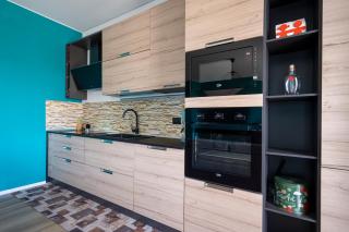 Kind Park - Sleek Apartment with Terrace & Parking - Bari - 2