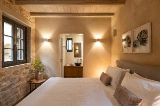 Korona Boutique Hotel - Oítilon - 1