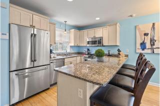 Private Home In Duplex with Pool - 4