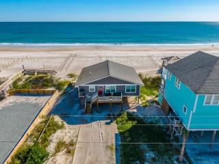 Sea Paradise Cottage - Topsail Beach - 0