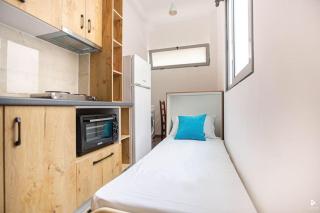 Stylish 1 SUPER Central Studio Ap - Himare - 1