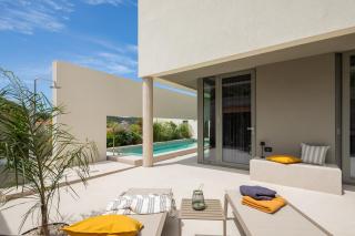 Villa Nisa - Private Pool & Panoramic Sea Views - 1