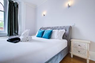 Hyde Park Apartment - 6