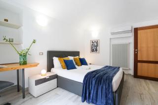 Vanchiglia House - 0