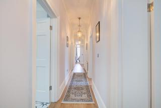 Hyde Park Apartment - 2