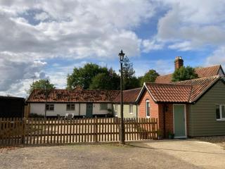 The Old Dairy & The Old Stables - Thetford - 2