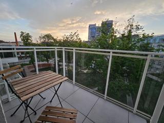 MILO Apart - plac Jana Pawla II Centrum - Wroclaw - 1