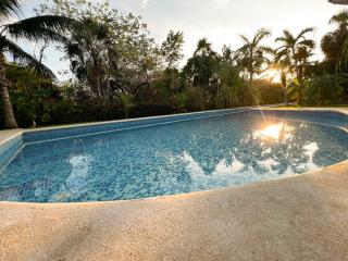 Live the Bohemian Style Surrounded by Greenery - Puerto Aventuras - 0