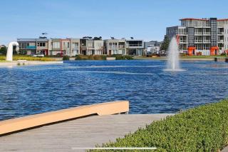 Ghani Holiday Home in Melbourne West - Caroline Springs - 8