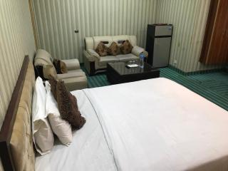 Comfort Inn Hotel - Lahore - 4