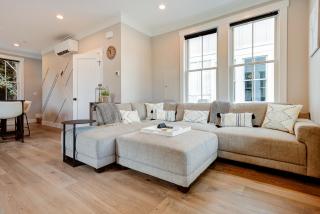 Northwest Cabin by Seabrook Hospitality - Pacific Beach - 8