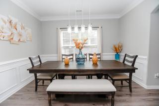 Sojourn Palm Tree Family Oasis 4 BR - 3