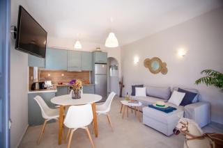 Cosmos Villas Angelina - Agios Georgios - 3