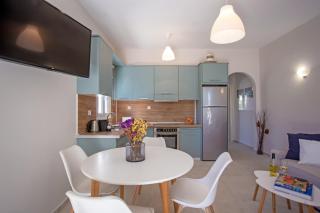 Cosmos Villas Angelina - Agios Georgios - 6