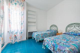 Sea Tower Apartment Bari Sea Front - Happy Rentals - 3