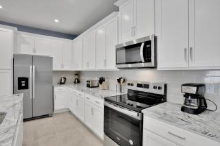 2382ZBP- Solara Resort townhouse - Davenport - 3
