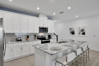 2382ZBP- Solara Resort townhouse - Davenport - 2
